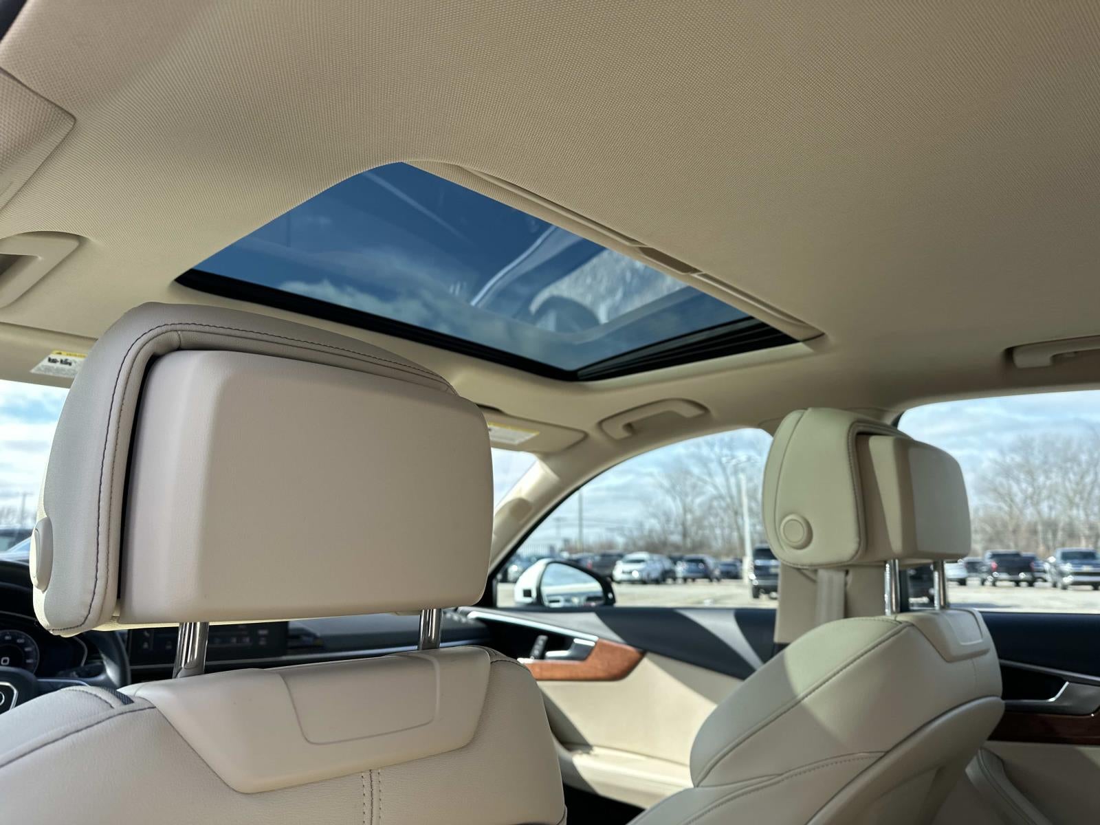 2023 Audi A4 Sedan Premium Plus 40 TFSI quattro