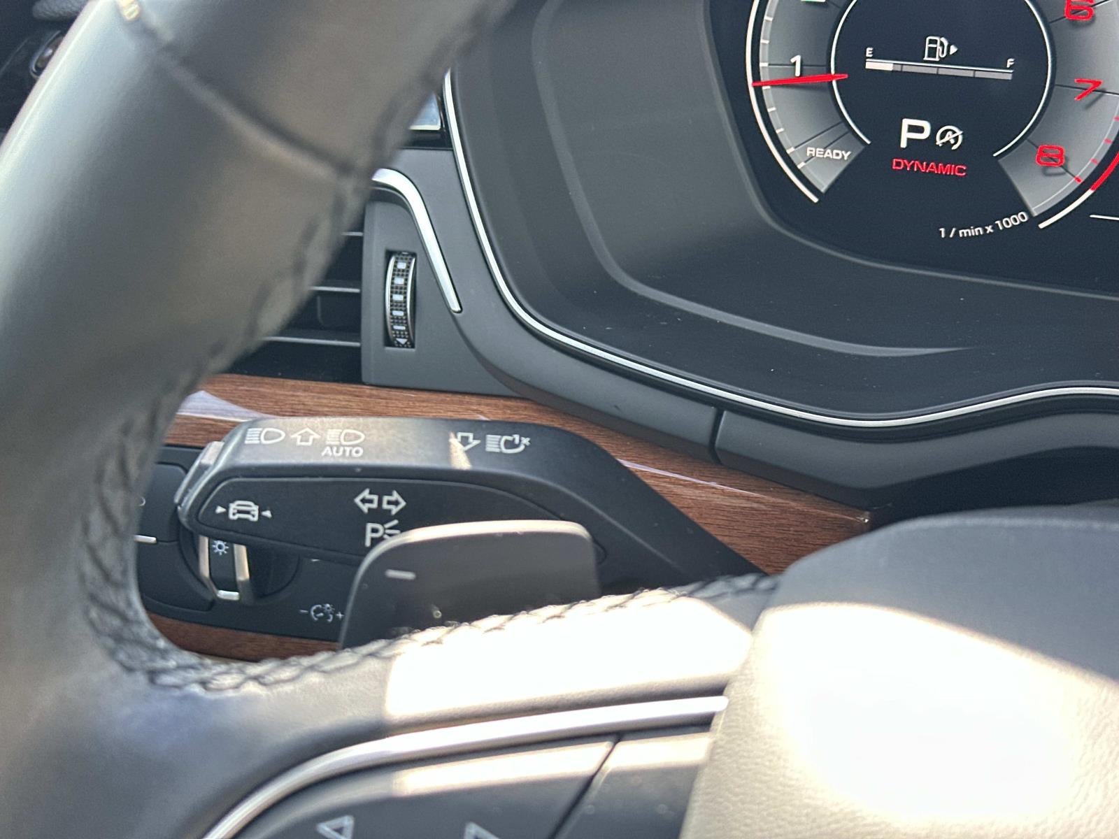 2023 Audi A4 Sedan Premium Plus 40 TFSI quattro