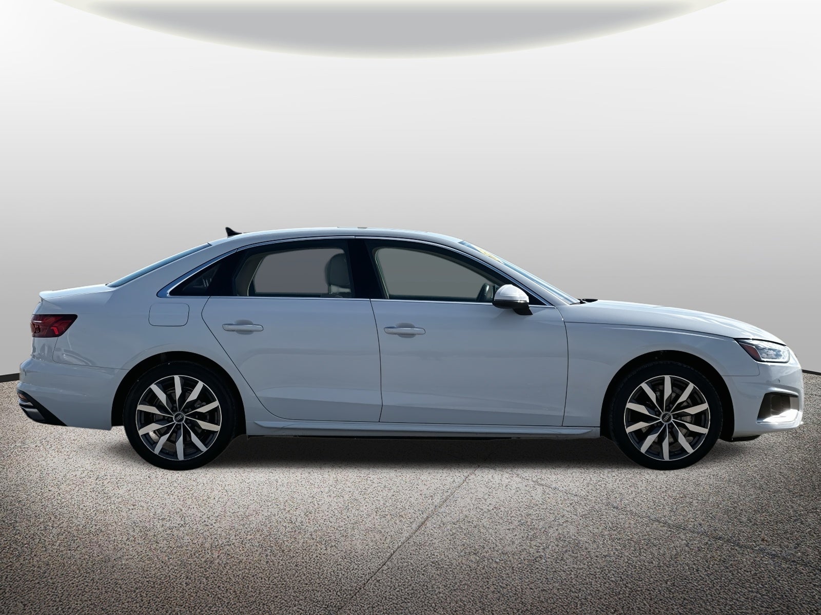 2023 Audi A4 Sedan Premium Plus 40 TFSI quattro