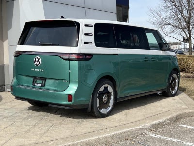 2025 Volkswagen ID. Buzz Pro S Plus 4MOTION w/Two-Tone