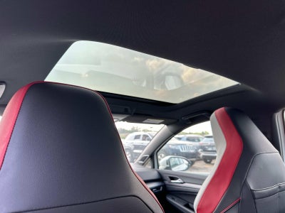 2025 Volkswagen Golf GTI 2.0T SE DSG