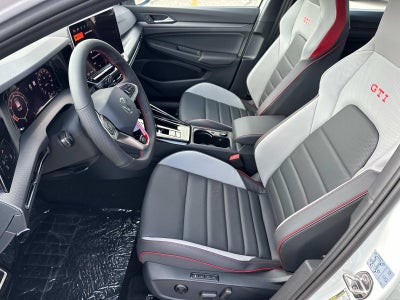 2025 Volkswagen Golf GTI 2.0T SE DSG