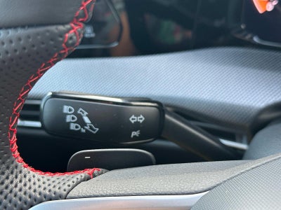 2025 Volkswagen Golf GTI 2.0T SE DSG