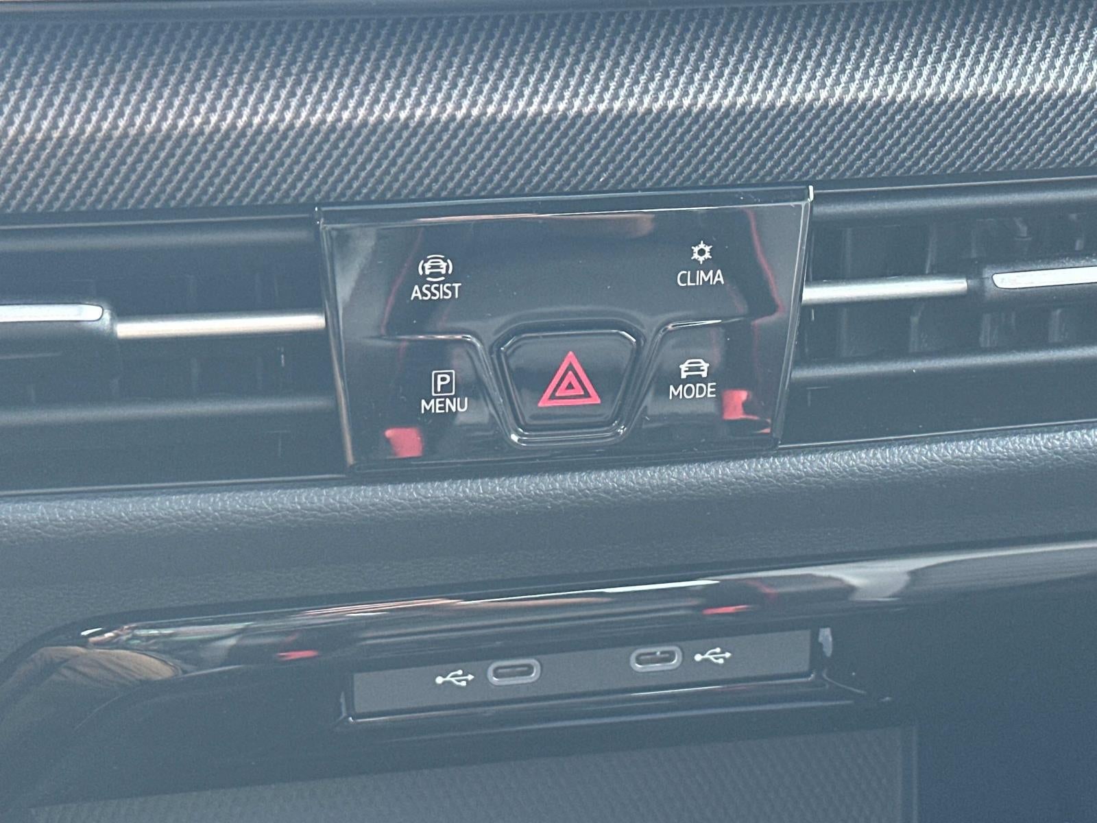 2025 Volkswagen Golf GTI 2.0T SE DSG