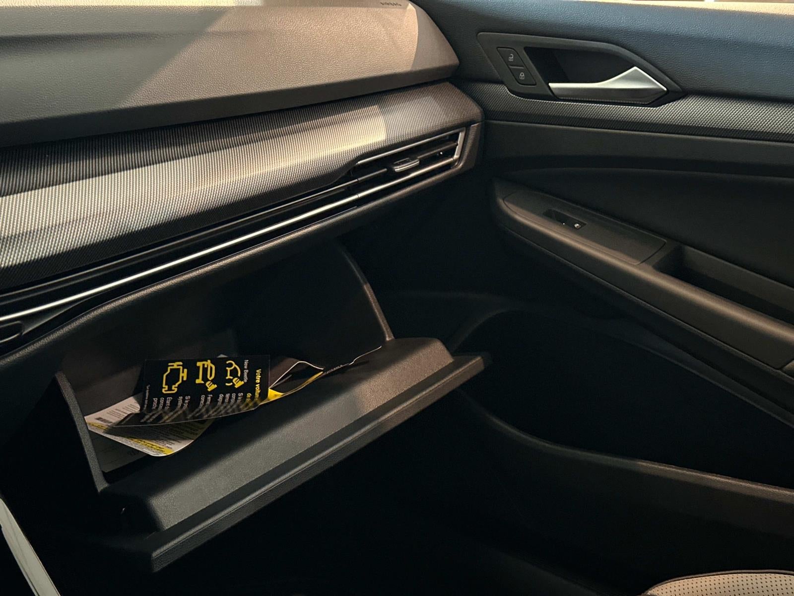 2025 Volkswagen Golf GTI 2.0T SE DSG