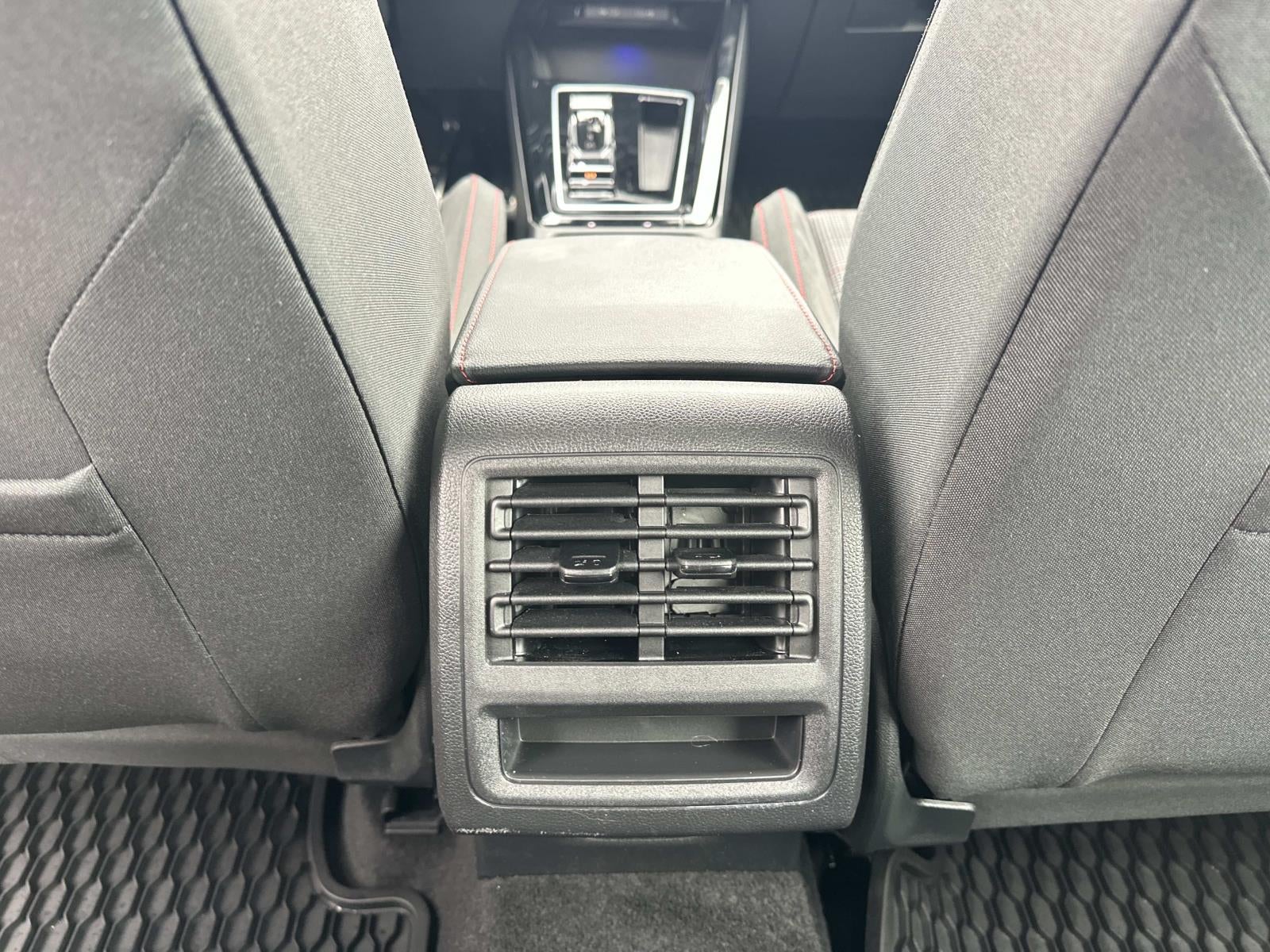 2023 Volkswagen Golf GTI 2.0T 40th Anniversary Edition DSG