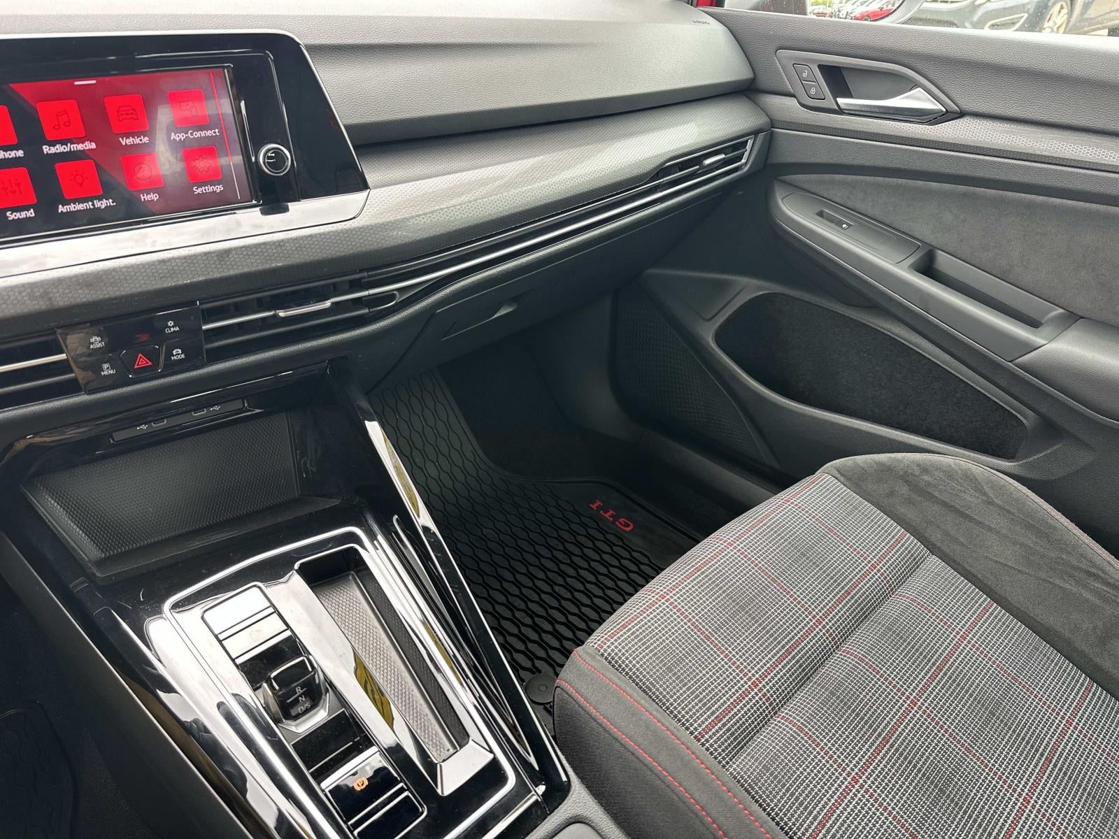 2023 Volkswagen Golf GTI 2.0T 40th Anniversary Edition DSG