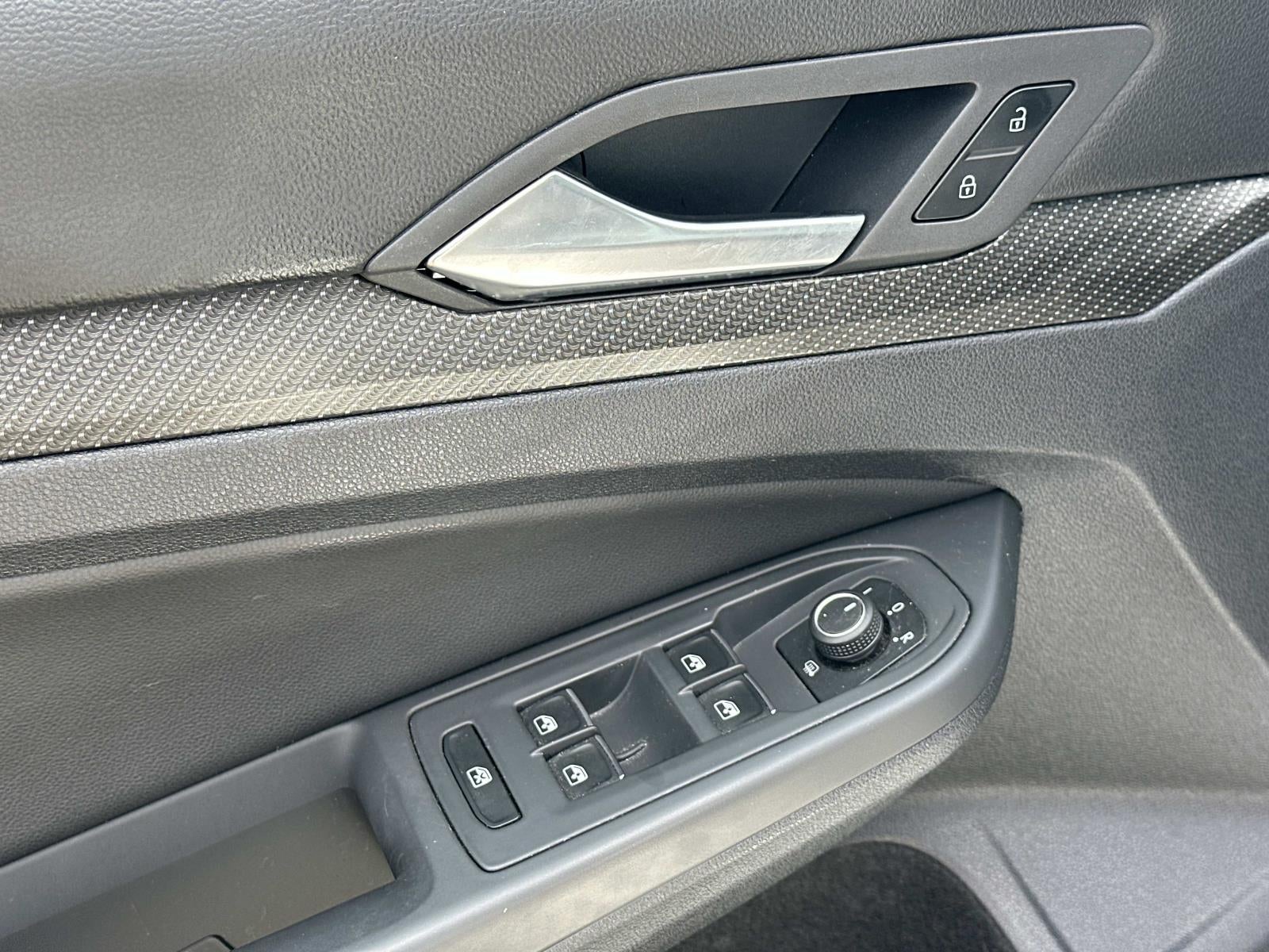 2022 Volkswagen Golf R 2.0T Manual