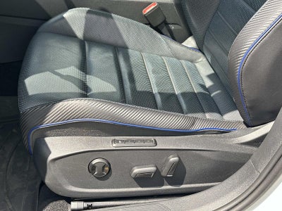 2022 Volkswagen Golf R 2.0T Manual
