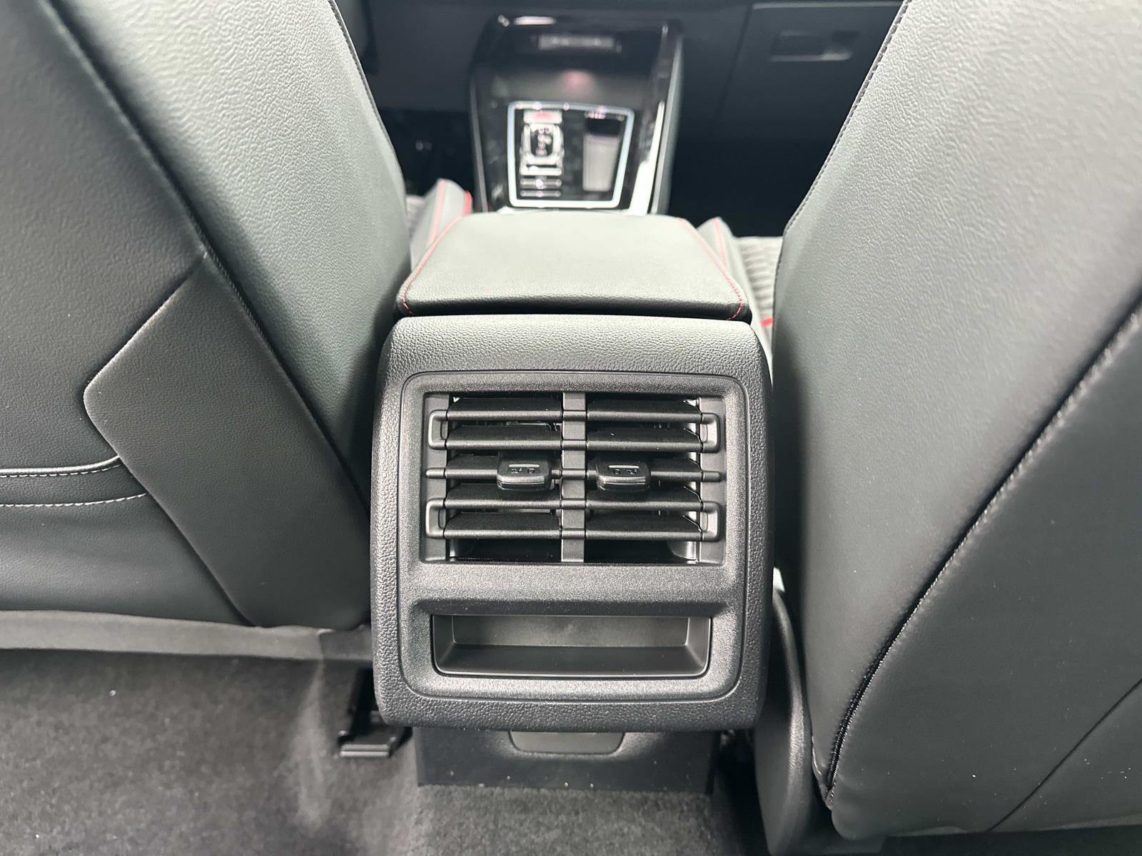 2026 Volkswagen Golf GTI 2.0T SE DSG