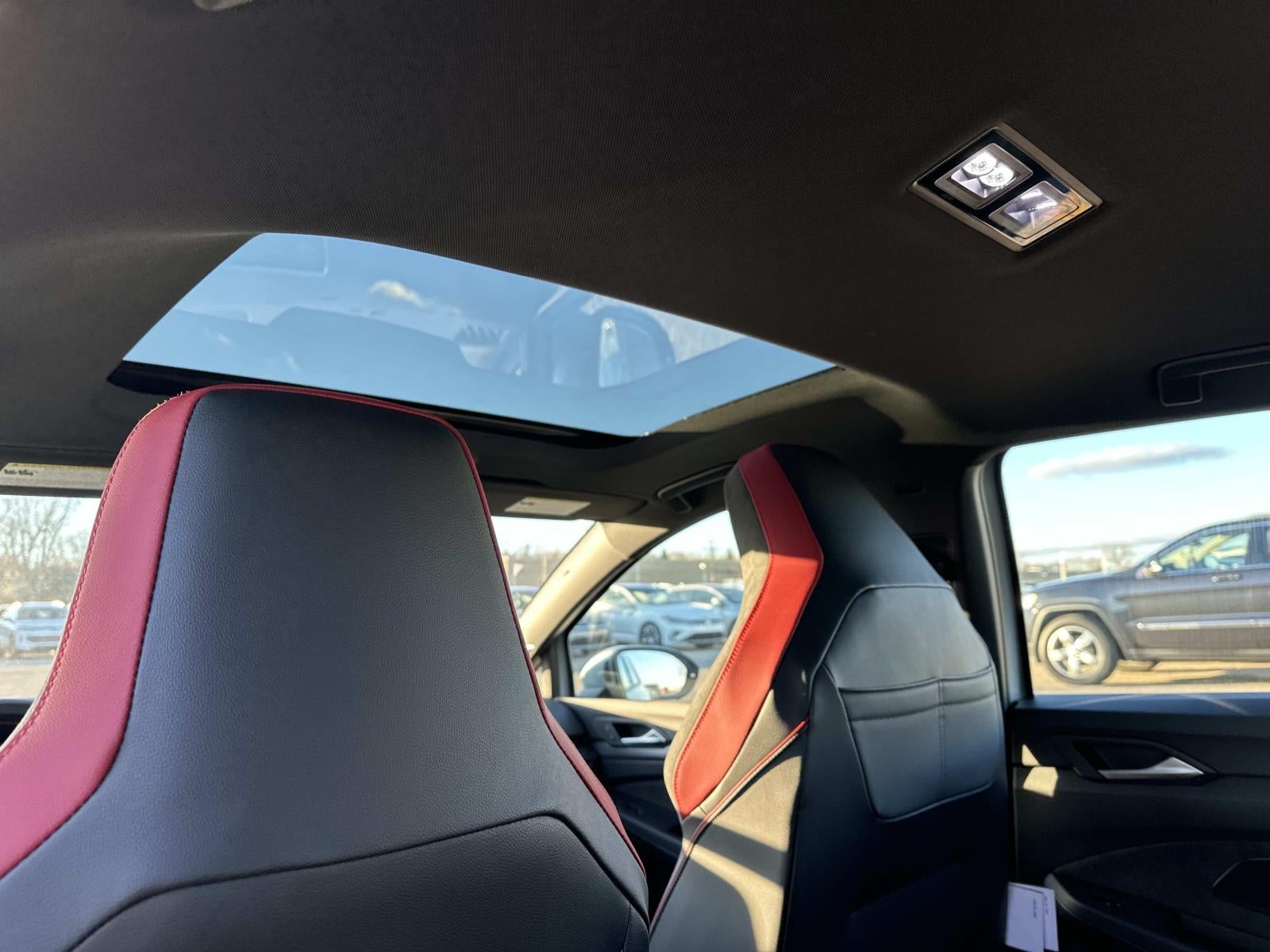 2026 Volkswagen Golf GTI 2.0T SE DSG