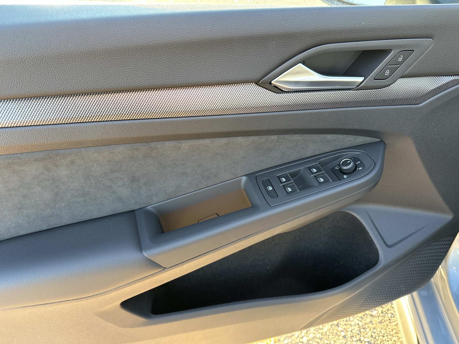 2026 Volkswagen Golf GTI 2.0T SE DSG