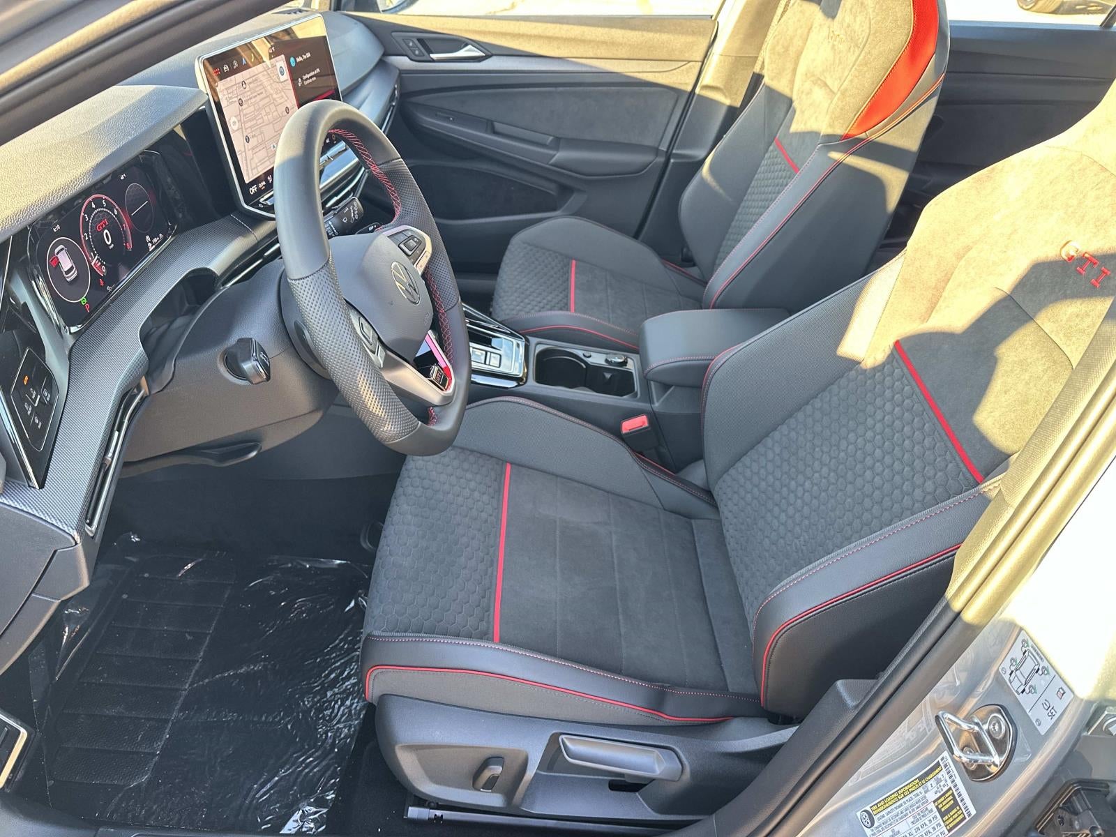 2026 Volkswagen Golf GTI 2.0T SE DSG