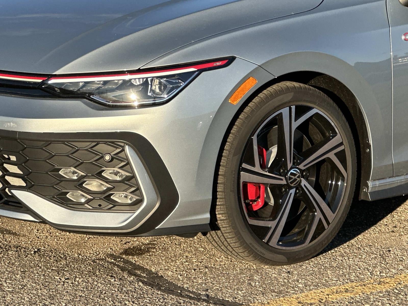 2026 Volkswagen Golf GTI 2.0T SE DSG