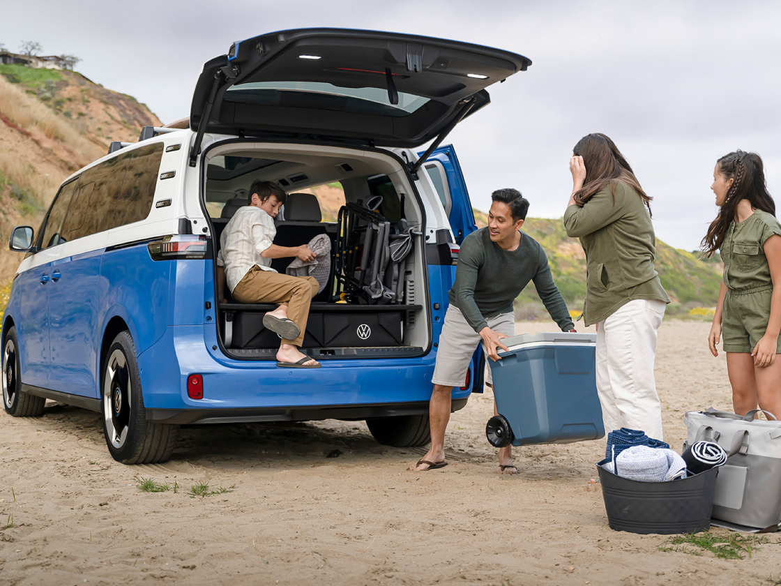 Mike Savoie Volkswagen of Troy in Troy MI