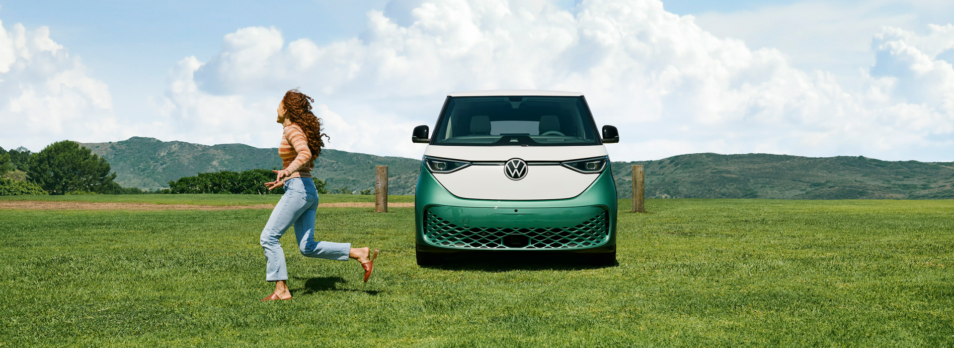 Mike Savoie Volkswagen of Troy in Troy MI