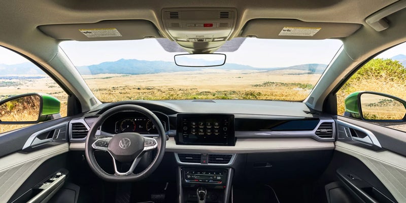 2026 Volkswagen Taos Feature 1